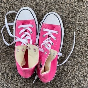 Girls converse Chuck Taylor